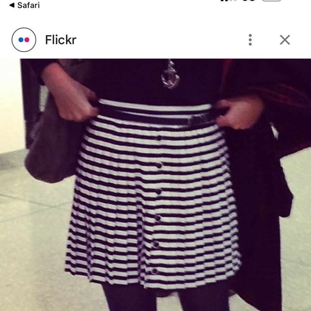Candie’s Striped Black and White Mini Skirt Size M